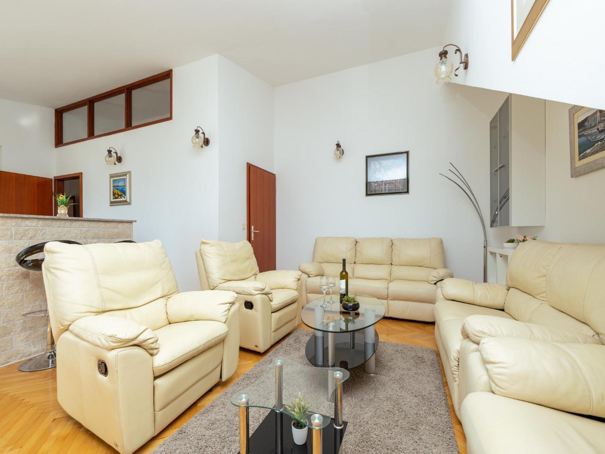 Rosemary Apartments Дуче Экстерьер фото